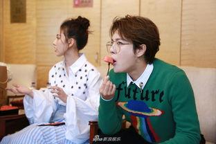 在娱乐综艺里吃瓜,揭秘娱乐圈幕后故事  第2张