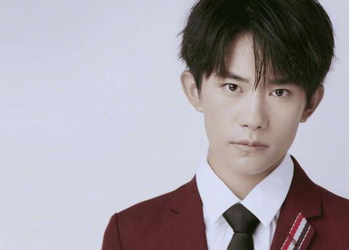 吃瓜直播间爆料娱乐圈易烊千玺,吃瓜直播间独家爆料揭秘  第3张